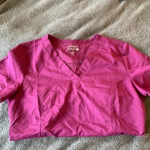 Sanibel scrub top with two pockets, great condition